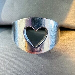 James Avery RETIRED Sterling OPEN HEART Ring